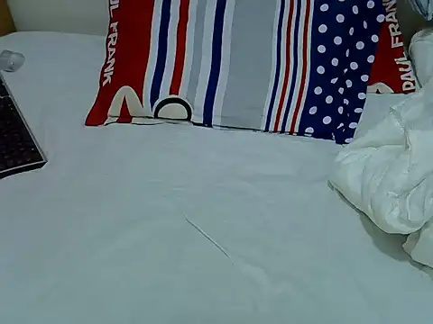 sexy lenah22 online show from 07/11/26, 12:02