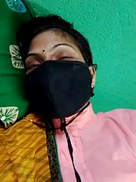 Hashmukhi12 online show from 05/18/26, 04:40