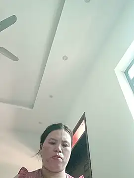 -Yeyi- online show from 07/03/26, 11:05