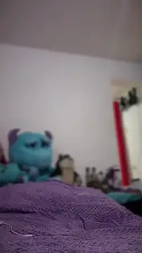 Snapshot of ariella_lovee chatting on 05/27/26, 04:53 ariella lovee online show from 05/27/26, 04:53