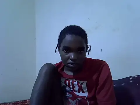 Snapshot of princess_scovia chatting on 05/19/26, 08:48 princess scovia online show from 05/19/26, 08:48