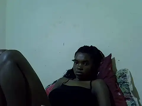 Snapshot of princess_scovia chatting on 06/25/26, 05:28 princess scovia online show from 06/25/26, 05:28