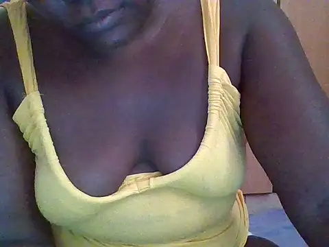 Snapshot of prettyafricanquen chatting on 07/12/26, 05:42 prettyafricanquen online show from 07/12/26, 05:42
