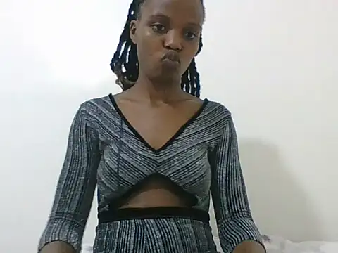 chickcute12 online show from 05/16/26, 07:23