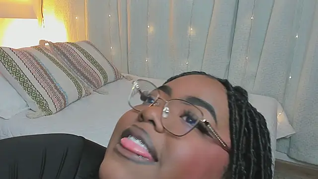 Ayanaa Ebony  online show from 05/26/26, 11:17