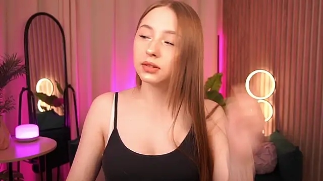 EvelinRoyce online show from 05/23/26, 12:31