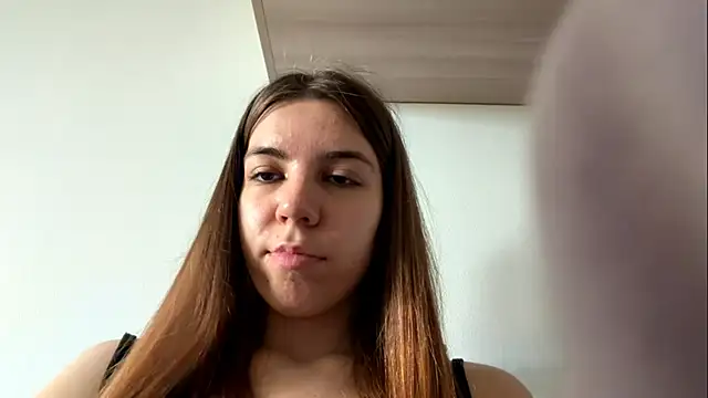 Snapshot of LaurindaStalford chatting on 05/27/26, 01:08 LaurindaStalford online show from 05/27/26, 01:08