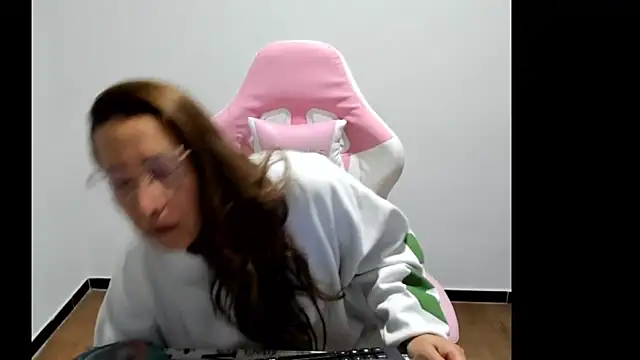 beautyfullchrys online show from 07/02/26, 01:38