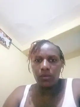 Snapshot of luckyanicia chatting on 05/21/26, 09:44 luckyanicia online show from 05/21/26, 09:44