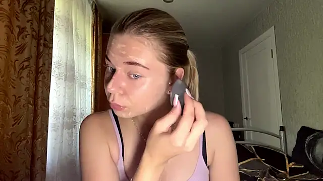 HoneysPiee online show from 07/08/26, 01:26