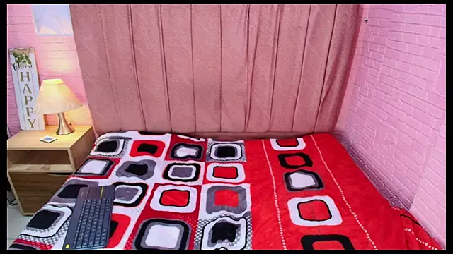 mnicollesweet pri online show from 07/14/26, 02:05