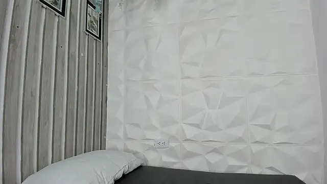 Snapshot of sckrapper chatting on 05/20/26, 12:00 sckrapper online show from 05/20/26, 12:00