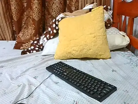 sweet naughty online show from 06/06/26, 07:40