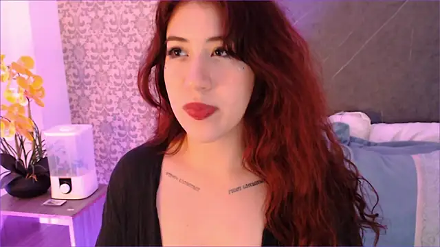 AbrilSnow online show from 07/12/26, 11:56