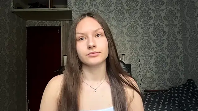 ShaylaChong online show from 05/16/26, 04:31