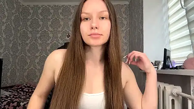 Snapshot of ShaylaChong chatting on 06/18/26, 07:30 ShaylaChong online show from 06/18/26, 07:30