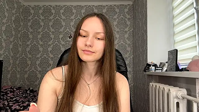 Snapshot of ShaylaChong chatting on 06/27/26, 12:22 ShaylaChong online show from 06/27/26, 12:22