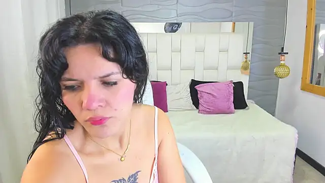 Snapshot of Lia__Kalifa chatting on 07/02/26, 08:48 Lia Kalifa online show from 07/02/26, 08:48