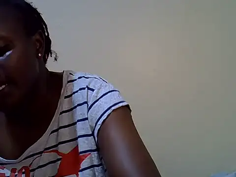 Snapshot of sweety_starlit chatting on 05/22/26, 04:34 sweety starlit online show from 05/22/26, 04:34