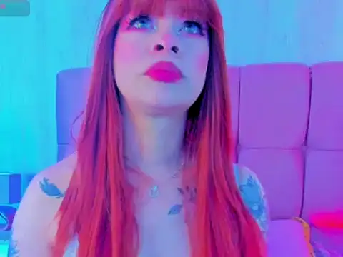 Snapshot of Sweet_wolff_ chatting on 05/18/26, 12:33 Sweet wolff online show from 05/18/26, 12:33