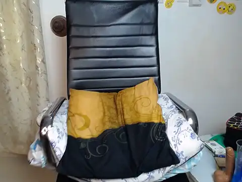 KlaraCandy online show from 05/27/26, 05:48