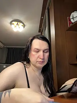 EvaBeautyXxX online show from 05/30/26, 12:19