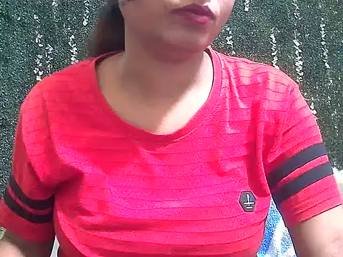 shallykaur online show from 06/16/26, 05:32