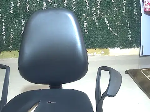 shallykaur online show from 06/27/26, 05:12