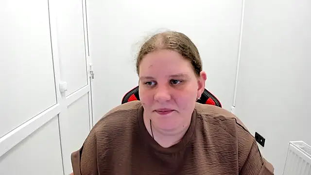 Bella shyy  online show from 06/21/26, 12:52