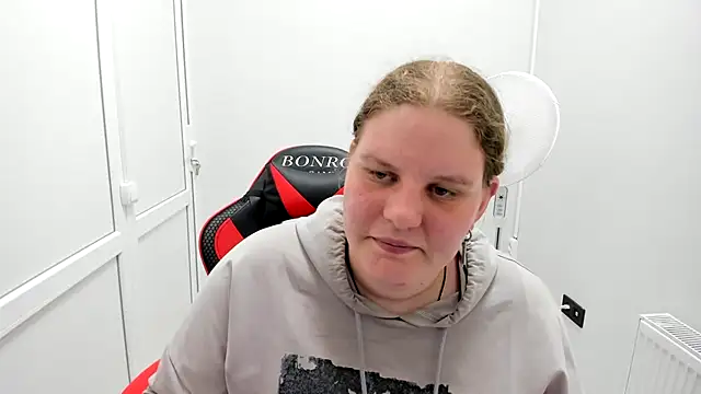 Bella shyy  online show from 07/05/26, 03:30