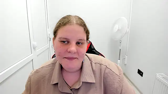 Bella shyy  online show from 07/19/26, 01:37