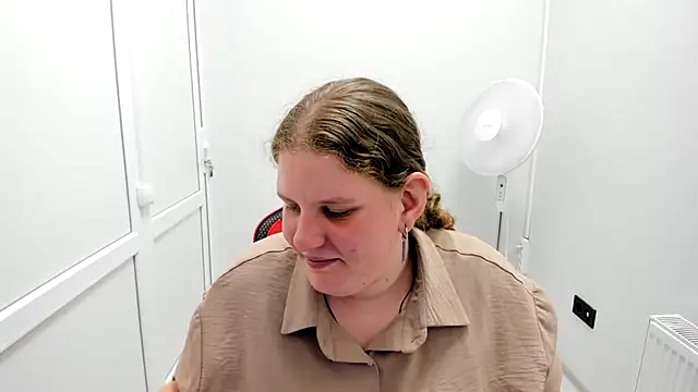 Bella shyy  online show from 07/20/26, 01:57