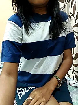 Shanaya 001 online show from 05/30/26, 06:21