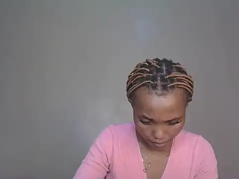 Snapshot of PrettyT5 chatting on 06/22/26, 05:59 PrettyT5 online show from 06/22/26, 05:59