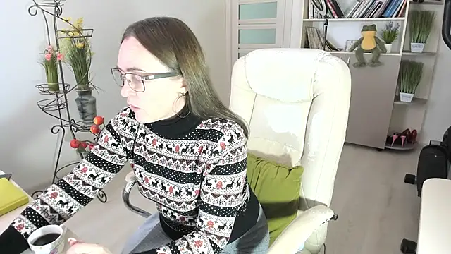 Vika73 online show from 02/07/26, 07:45