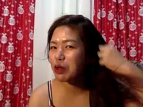 Snapshot of ChinitaXoxo chatting on 05/31/26, 02:24 ChinitaXoxo online show from 05/31/26, 02:24