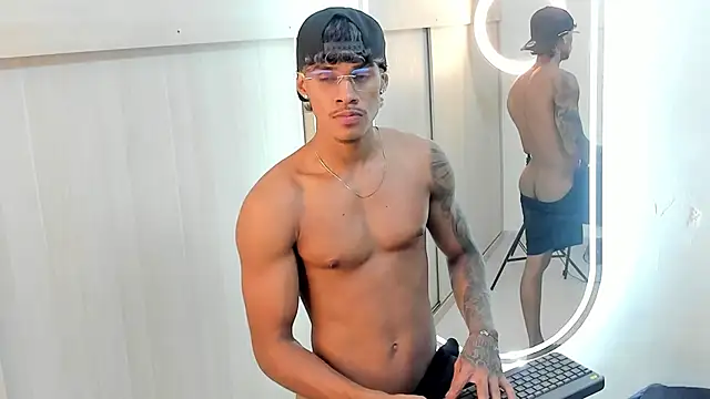 Snapshot of Joao_da_silva19 chatting on 06/22/26, 01:19 Joao da silva19 online show from 06/22/26, 01:19