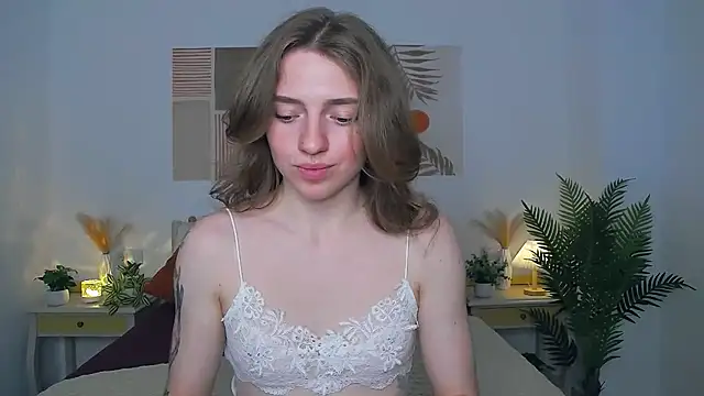Snapshot of TayloryStar chatting on 05/27/26, 12:02 TayloryStar online show from 05/27/26, 12:02