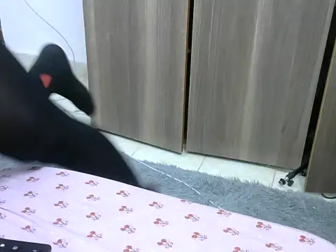 Snapshot of Baby_Nelisah chatting on 06/23/26, 03:59 Baby Nelisah online show from 06/23/26, 03:59