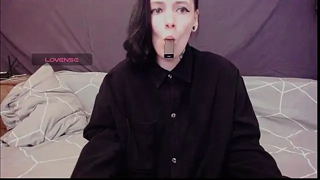 Snapshot of Polly_Megan chatting on 06/21/26, 08:44 Polly Megan online show from 06/21/26, 08:44