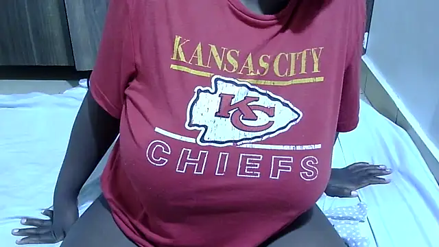 RawHoneyXo- online show from 05/28/26, 09:45