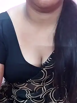 Snapshot of Tamil_Hot_Kulfi chatting on 05/24/26, 06:07 Tamil Hot Kulfi online show from 05/24/26, 06:07