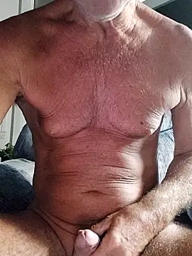 daddygil69 online show from 07/02/26, 06:52