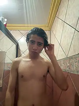 Snapshot of Alesexito chatting on 07/07/26, 01:30 Alesexito online show from 07/07/26, 01:30