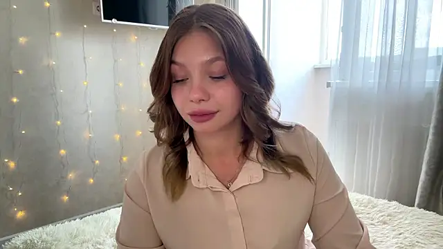 Snapshot of Lia_be_mine chatting on 07/18/26, 08:07 Lia be mine online show from 07/18/26, 08:07
