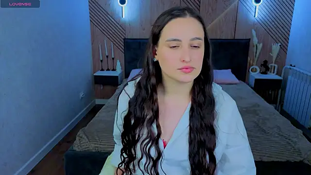 Elizabet Colllins online show from 05/30/26, 08:55