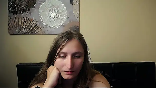 Snapshot of Jenny_smille_ chatting on 06/19/26, 05:45 Jenny smille online show from 06/19/26, 05:45