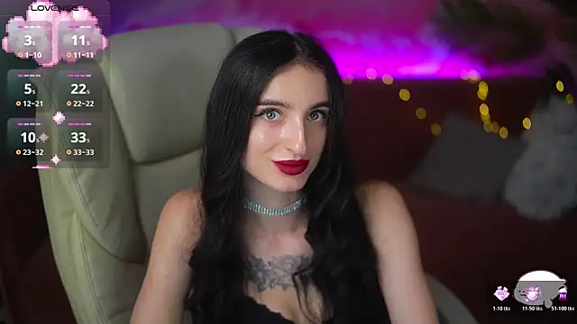 EmilyyMoon online show from 06/14/26, 01:35