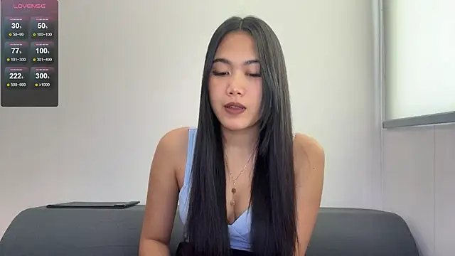 CozyMia online show from 05/20/26, 04:51