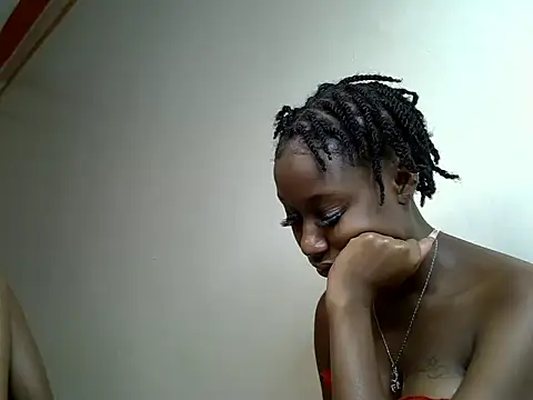 Pretty kitty48 online show from 05/26/26, 01:23